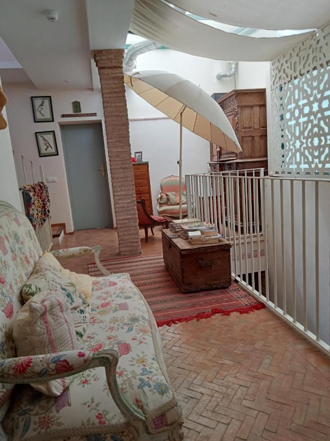 إشبيلية Hostal Casa Del Buen Viaje المظهر الخارجي الصورة